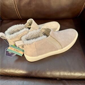 TOMS Gray Suede Fur-Lined Slip-On Sneakers